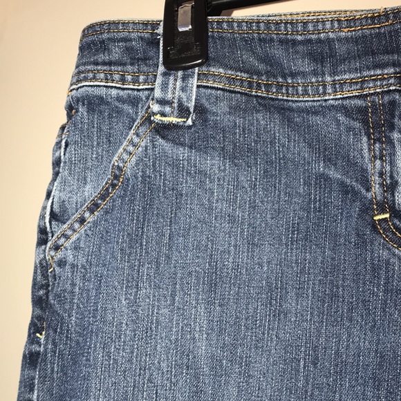 New York & Company Jeans capris SIZE 10 - Picture 3 of 8